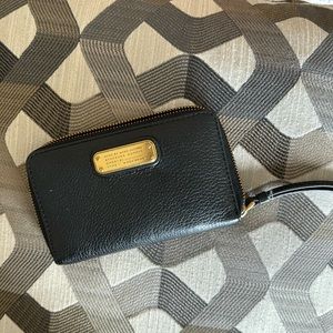 MARC BY MARC JACOBS WALLET - Black